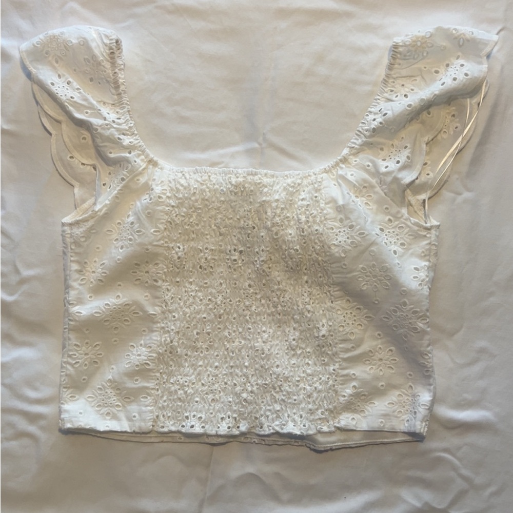 Urban Romantics Cropped White Eyelet Women's Top - Picture 3 of 6